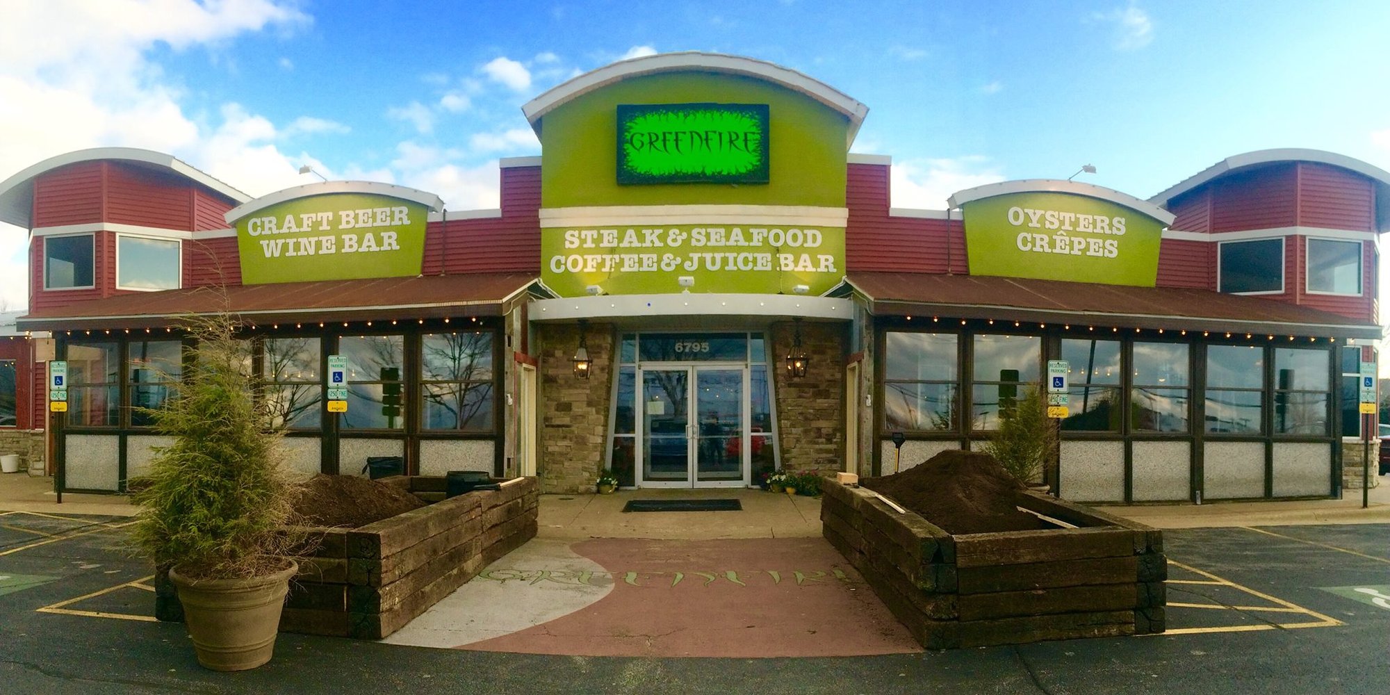 GreenFire bar in Rockford, United States