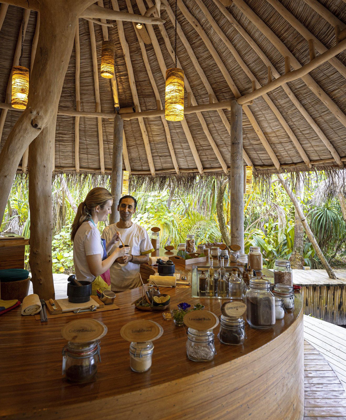 Sip Sip, Bar in Laamu Atoll