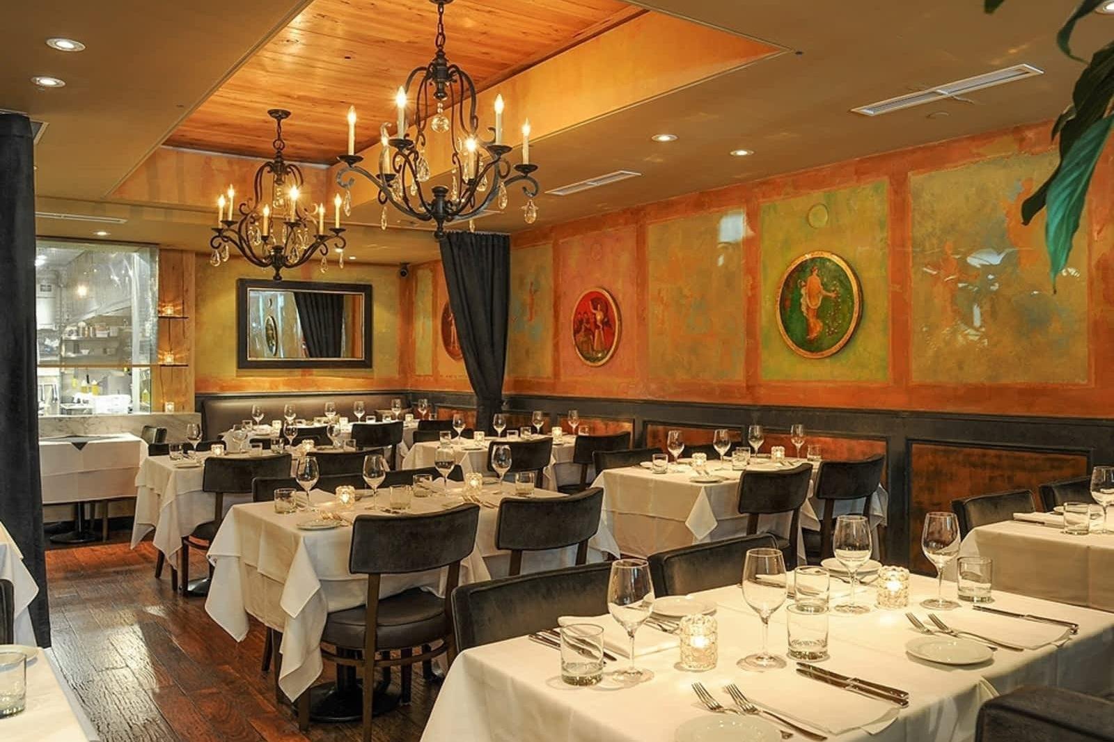 Sotto Sotto Restaurant bar in Atlanta, United States