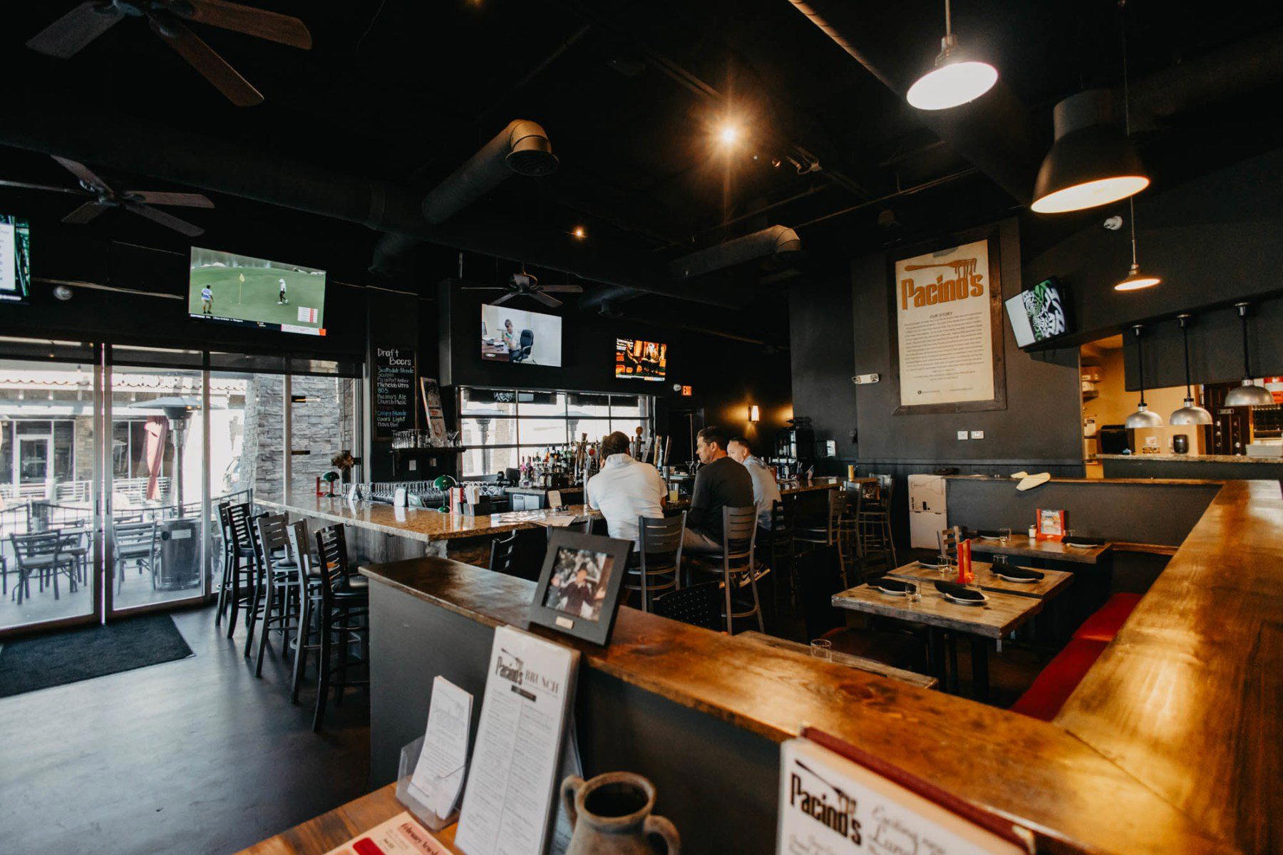 Pacino's Italian Restaurant bar in Mesa, United States