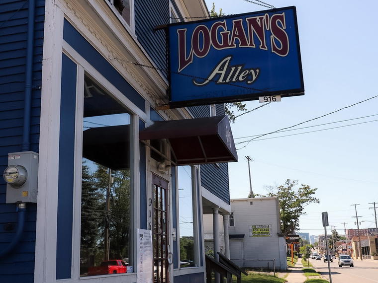 Logan's Alley, Grand Rapids, United States