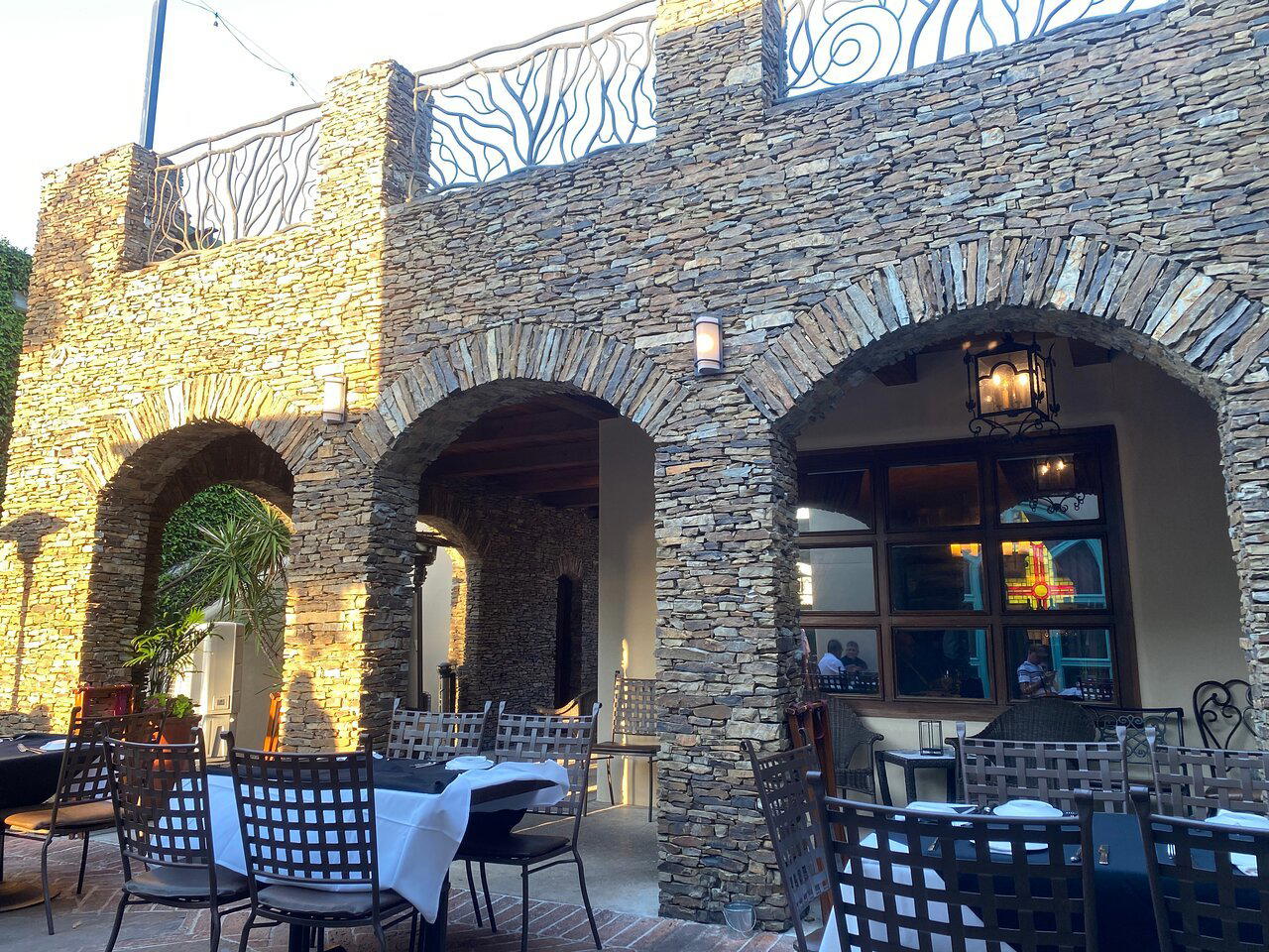 Santa Fe Steakhouse & Cantina bar in Mcallen