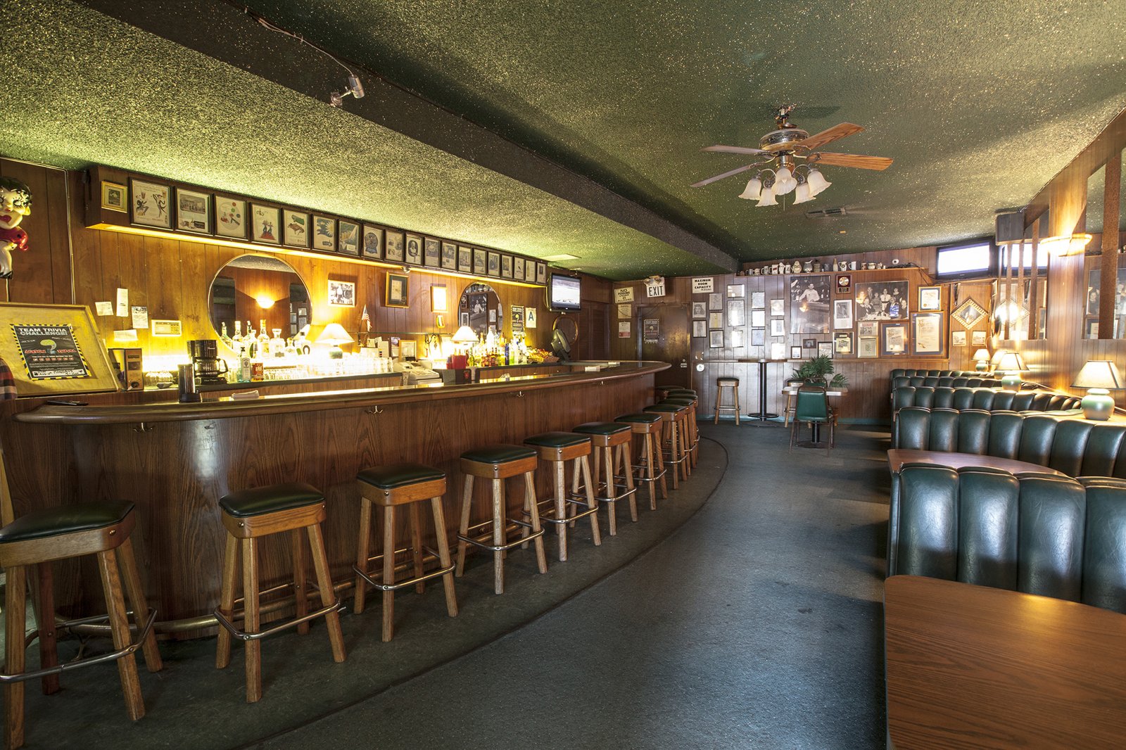 Club Tee Gee, Los Angeles, United States