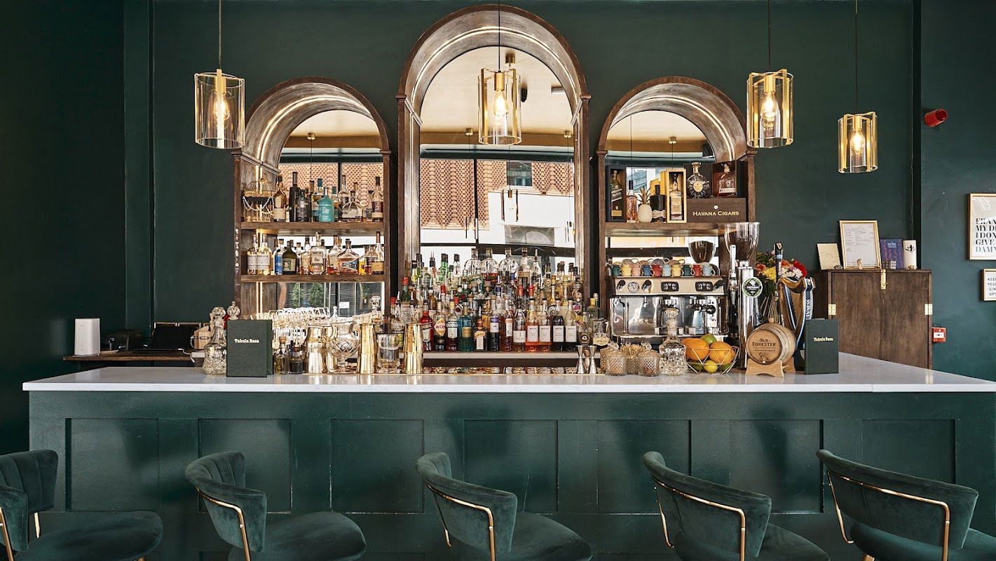 Tabula Rasa, Bar in 8 Eastgate
