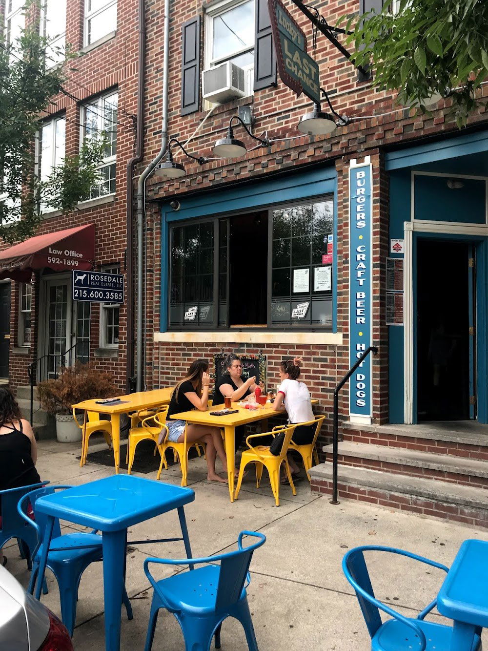 Lucky's Last Chance - Queen Village, Bar in Philadelphia