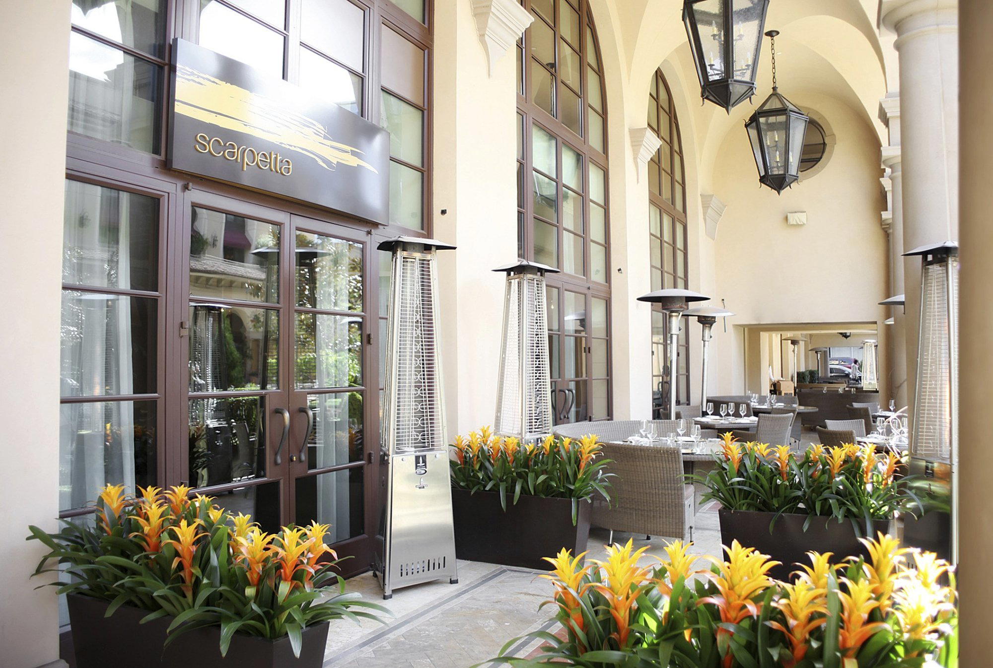 Scarpetta Los Angeles bar in Beverly Hills, United States
