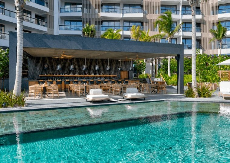 Impression Main Pool Bar, Playa del Carmen, Mexico