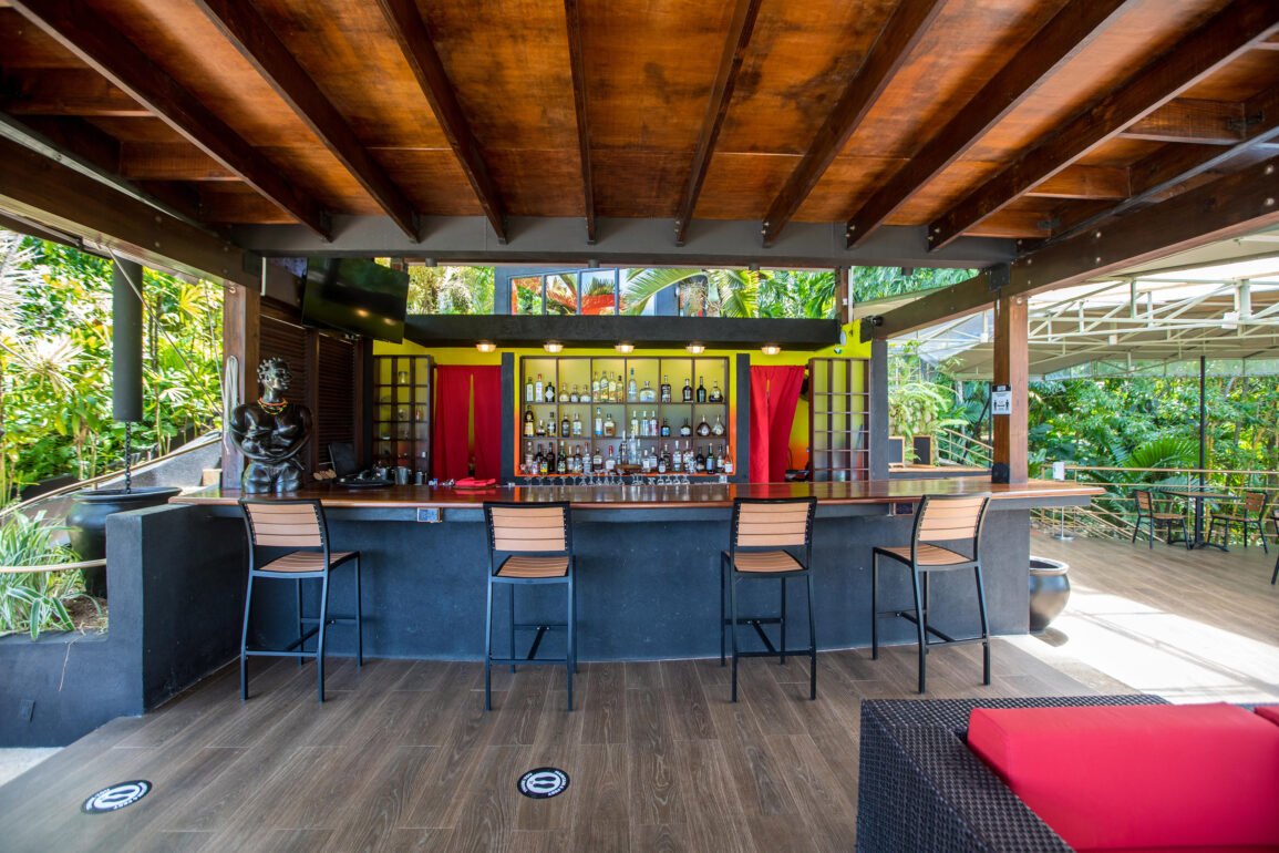 Bushbar
