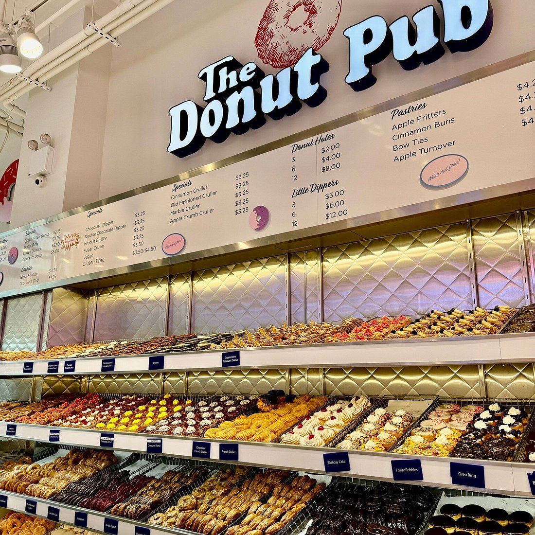 The Donut Pub, Bar in New York City