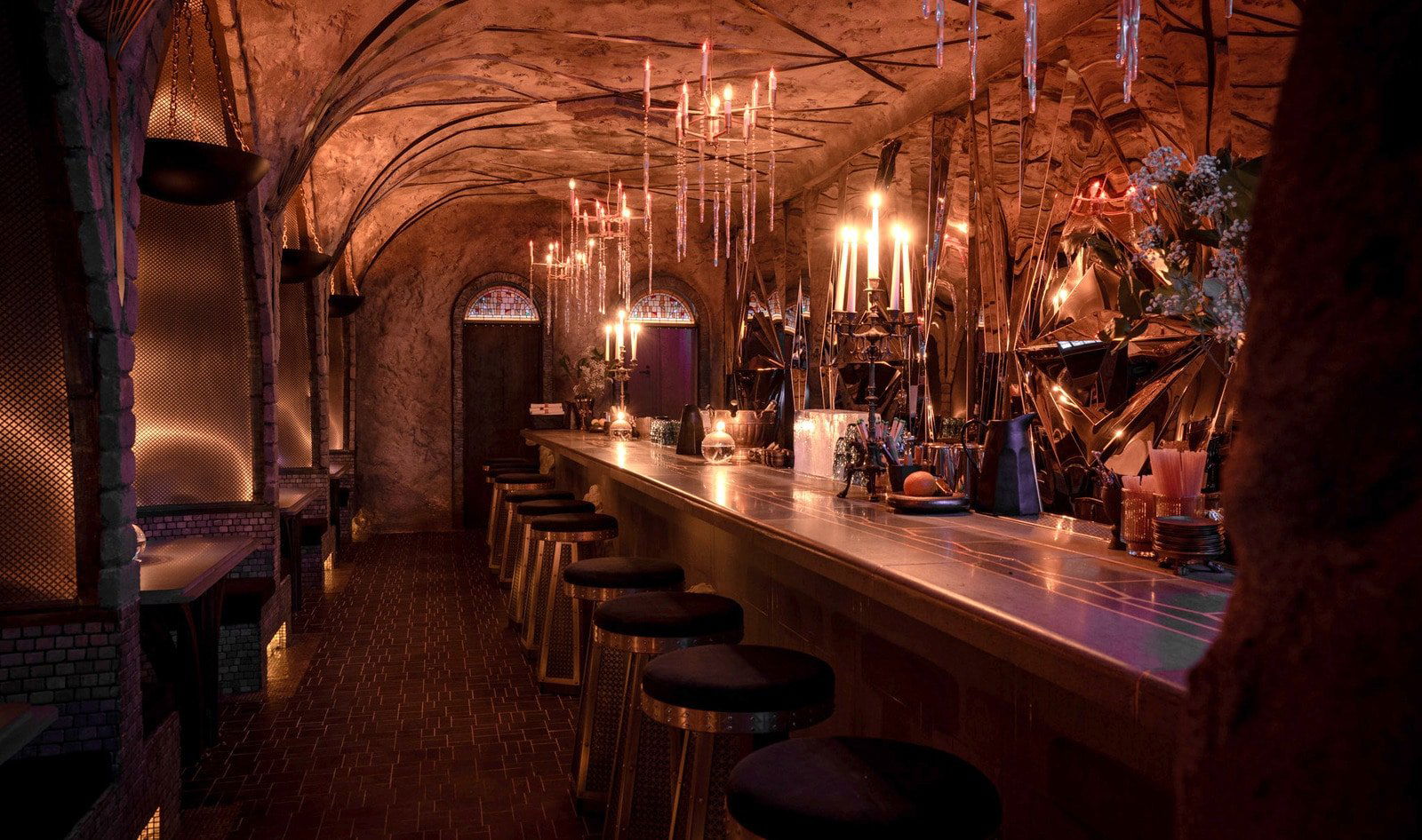 Throne Room, Bar in San Diego