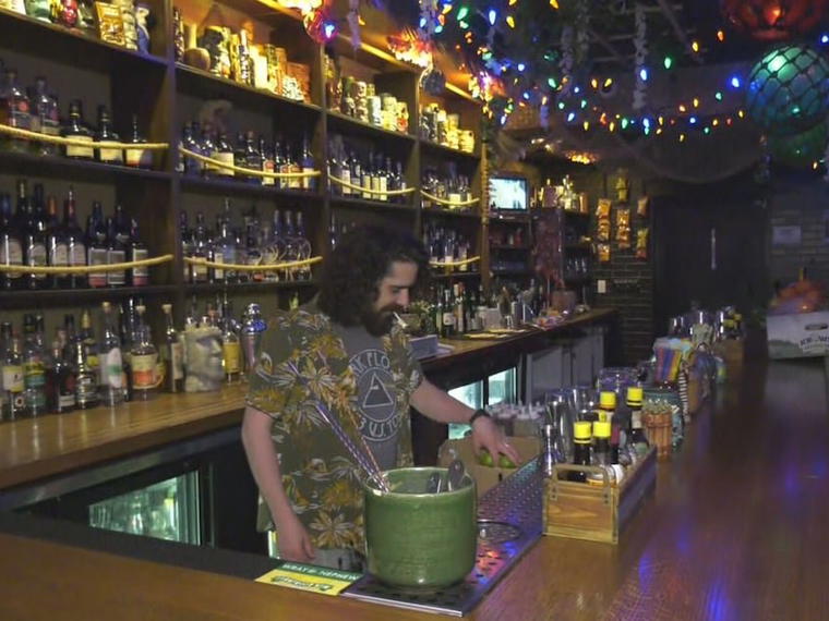 Honi Honi, Edmonton, Canada