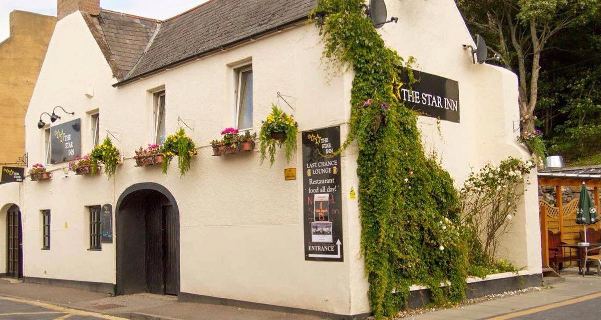 The Star Inn bar in Ardersier