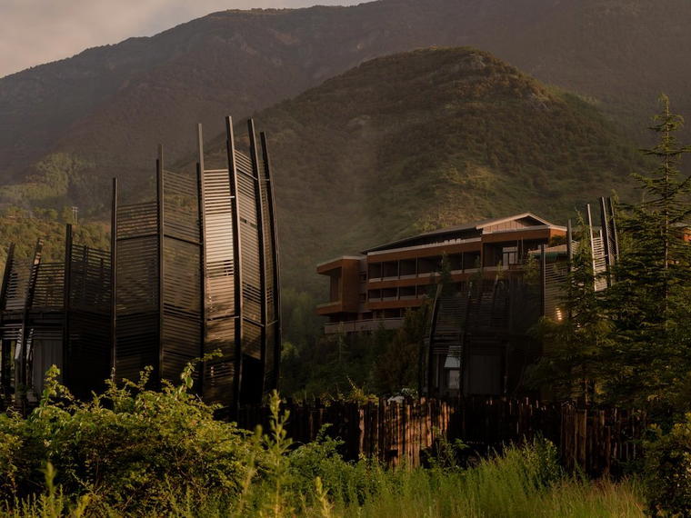 Xing Yu Lobby Lounge, Lugu Lake, China