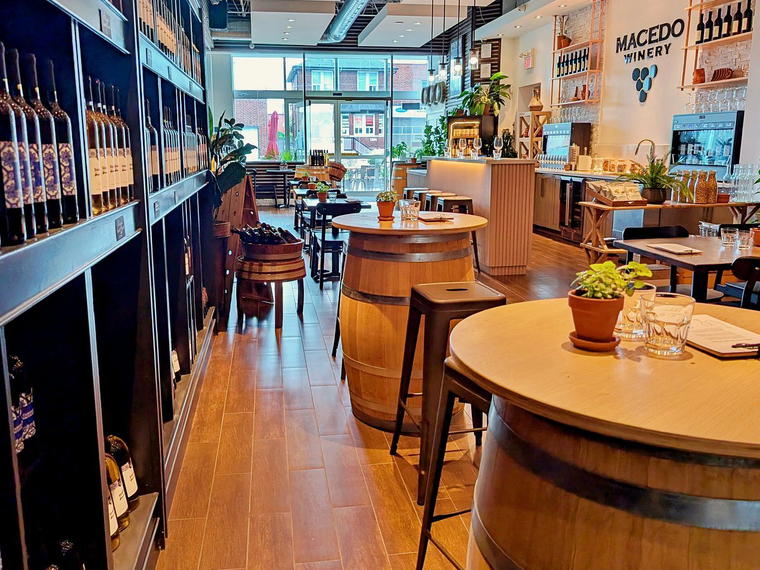 Macedo Winery, Toronto, Canada