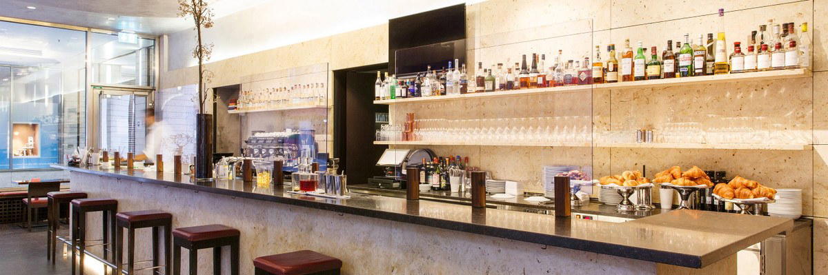 Schumann's Tagesbar bar in Munich