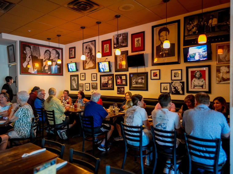 Buon Appetito Restaurant & Bar, Cape Coral, United States