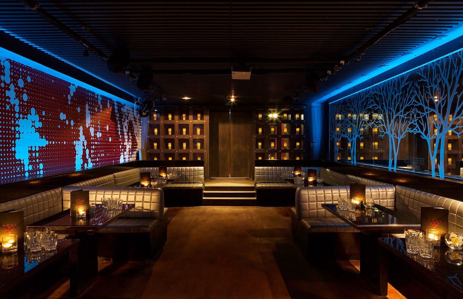 The Opal Lounge, Bar in St. Julian's Bay