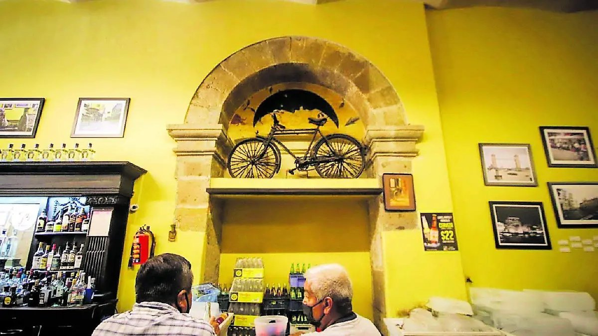 Cantina La Fuente, Guadalajara, Mexico