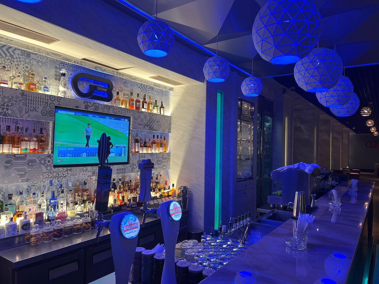 Ozone, Bar in Jakarta
