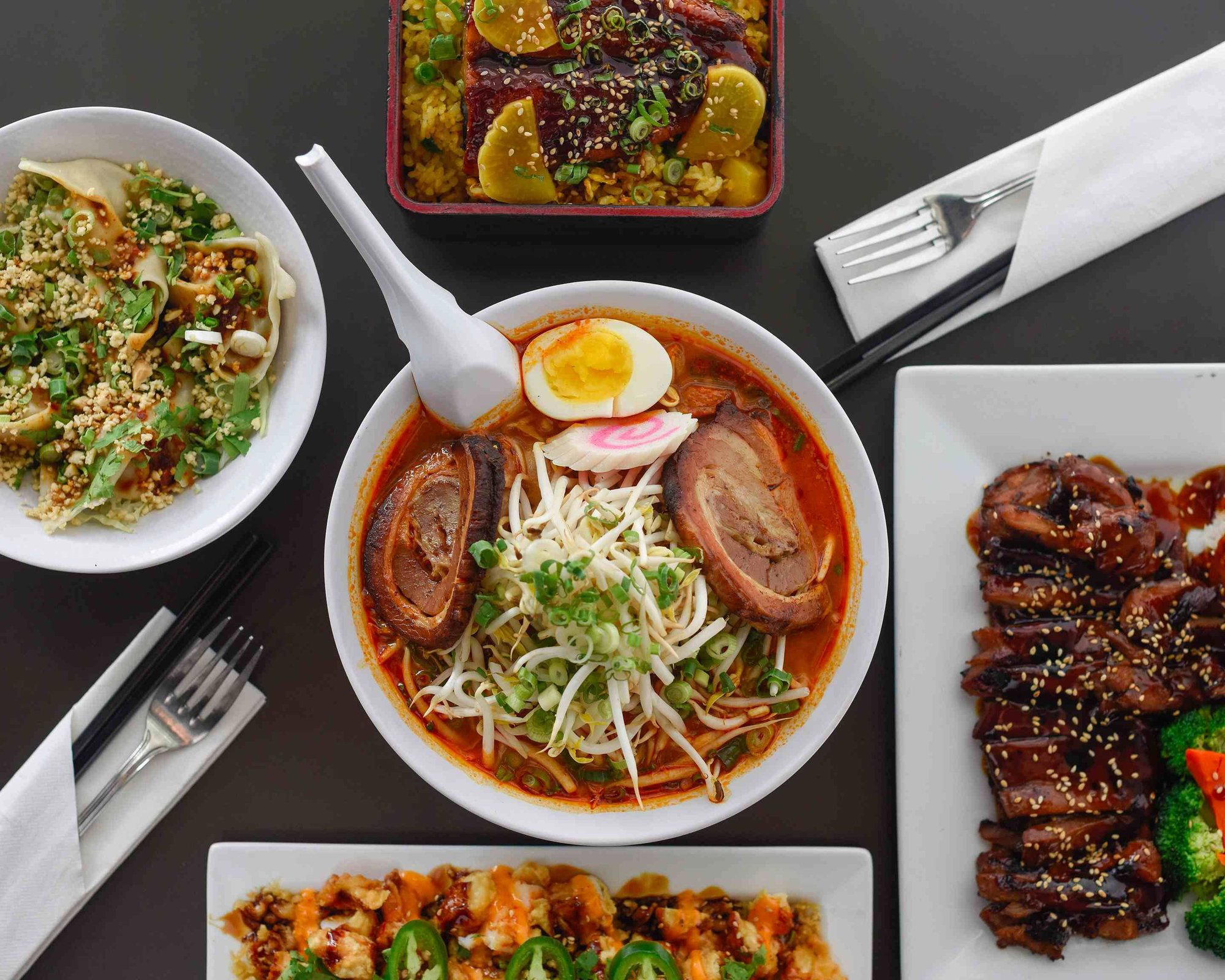 Tataki Ramen & Sushi bar in Philadelphia, United States