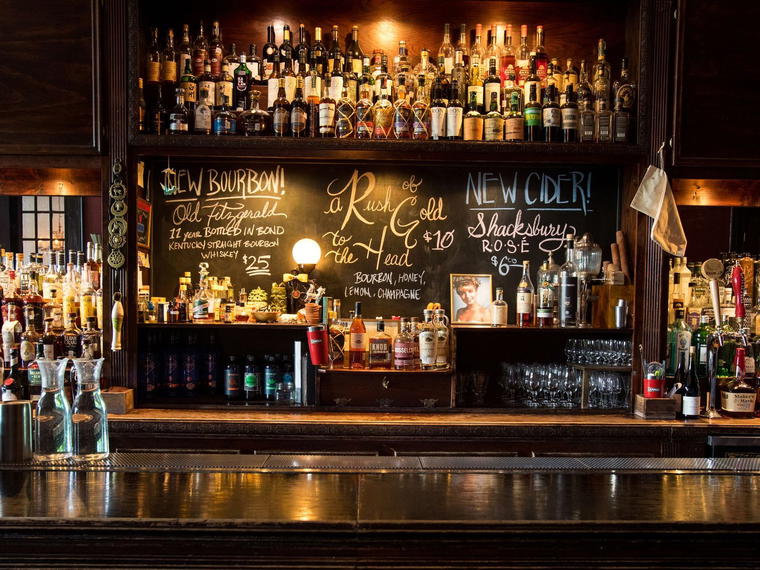 Captain Foxheart's Bad News Bar & Spirit Lodge, Houston, United States