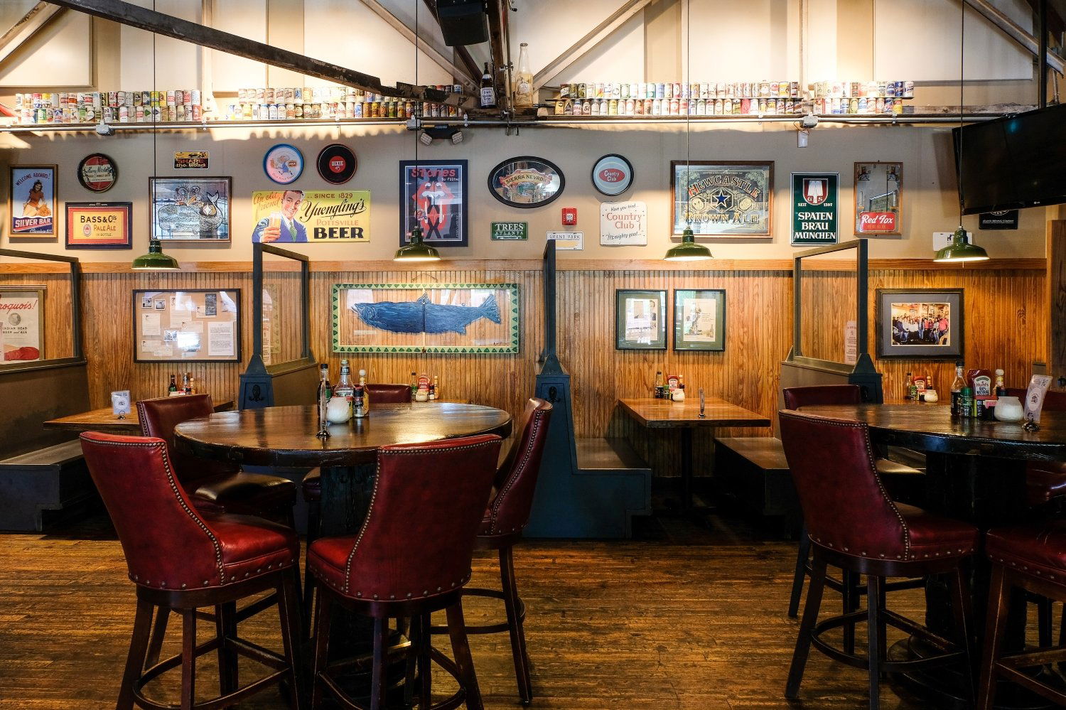 Six Feet Under Pub & Fish House - Grant Park, Restaurant in Atlanta