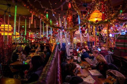 Psycho Suzi's Motor Lounge