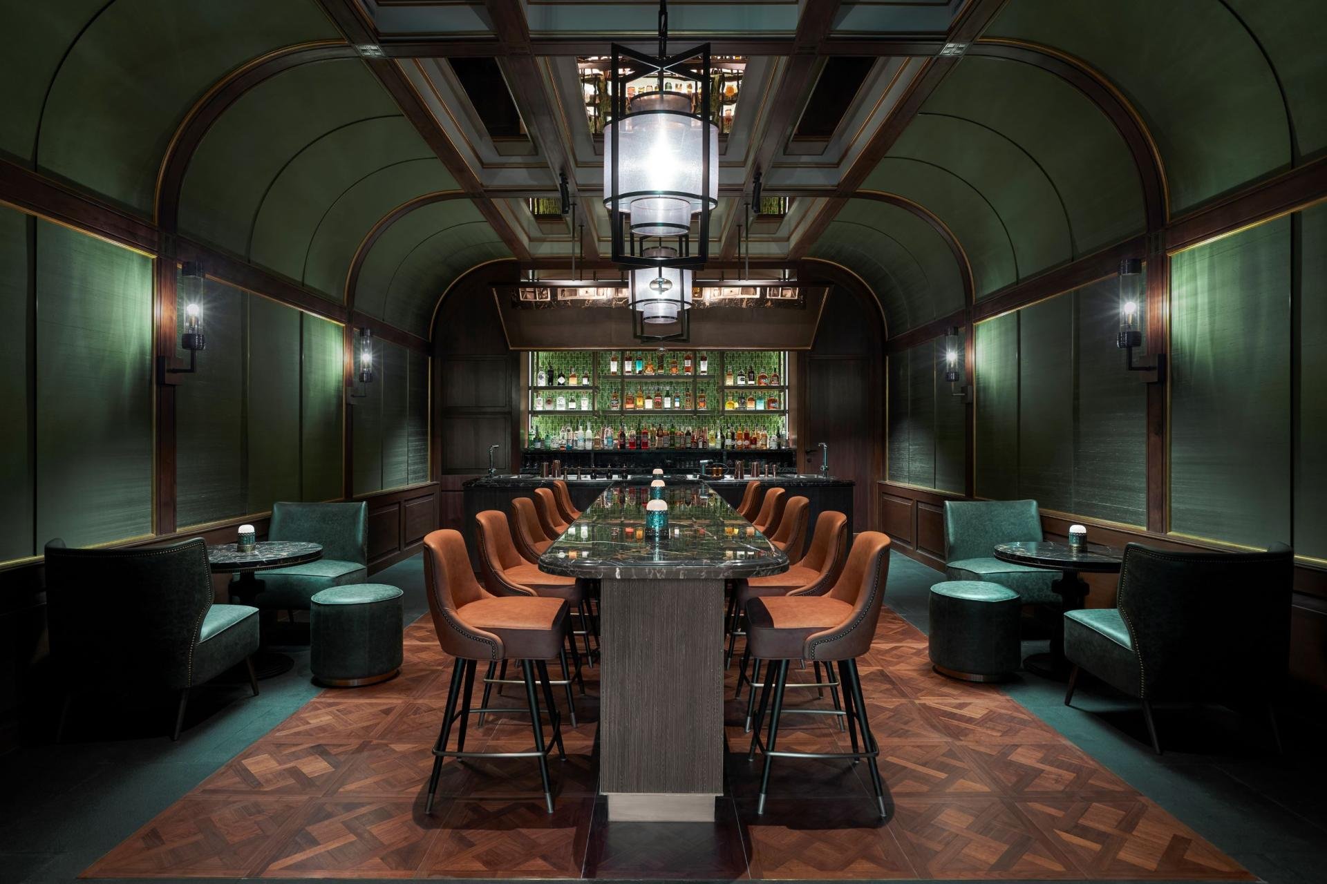 Bar Jade