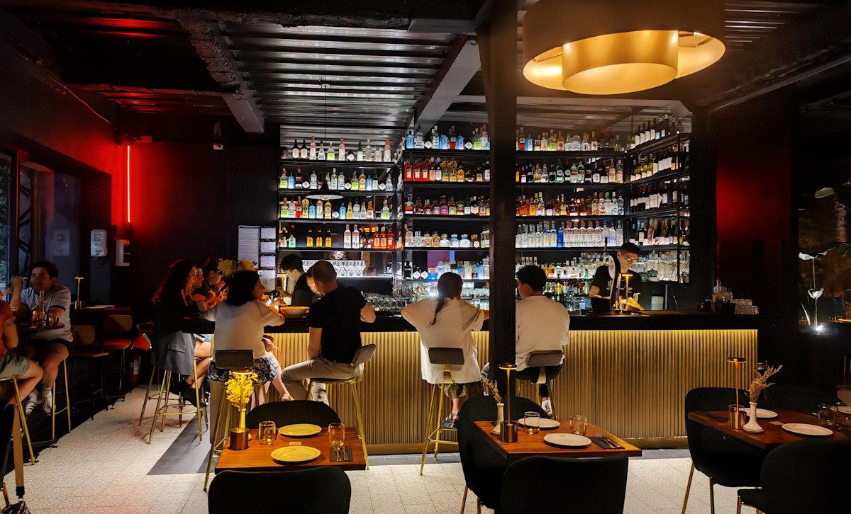 Lola Bar bar in Providencia