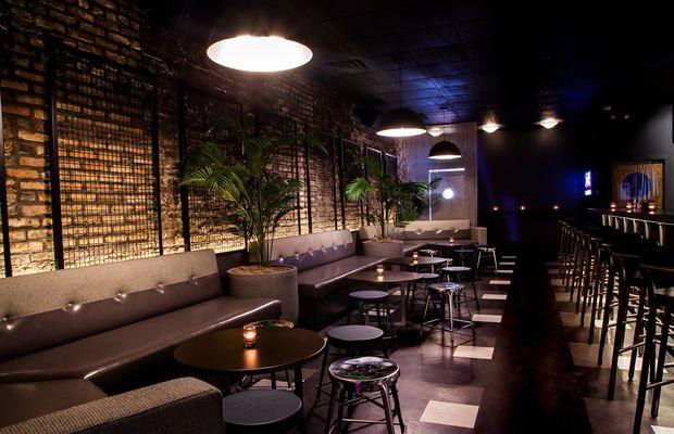 Nine Bar, Bar in Chicago