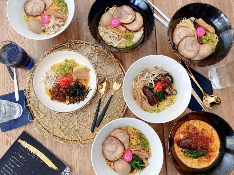 Burosu ramen & Sushi 最好的拉面和寿司, Los Angeles, United States