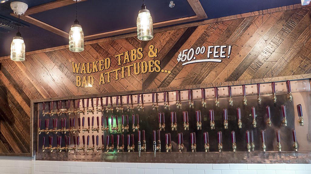 Moon Tower Inn bar in Houston, United States