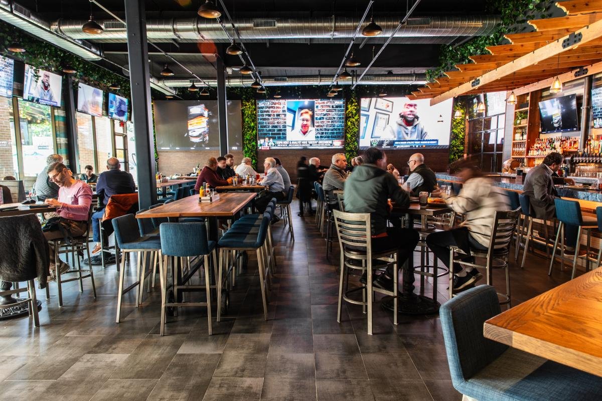 On the Kirb, Bar in The Woodlands