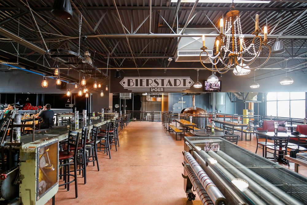 Bierstadt Lagerhaus bar in Denver