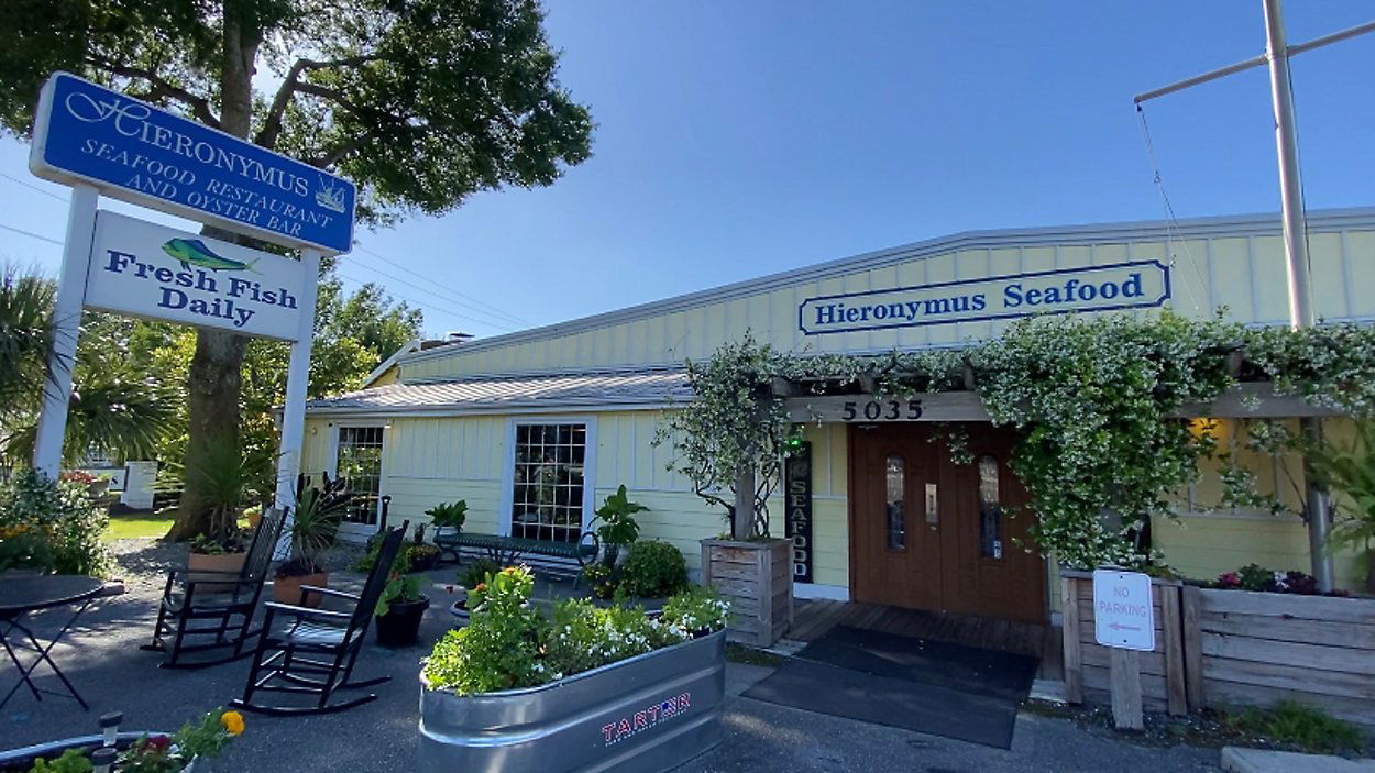 Hieronymus Seafood Restaurant & Oyster Bar, Bar in Wilmington