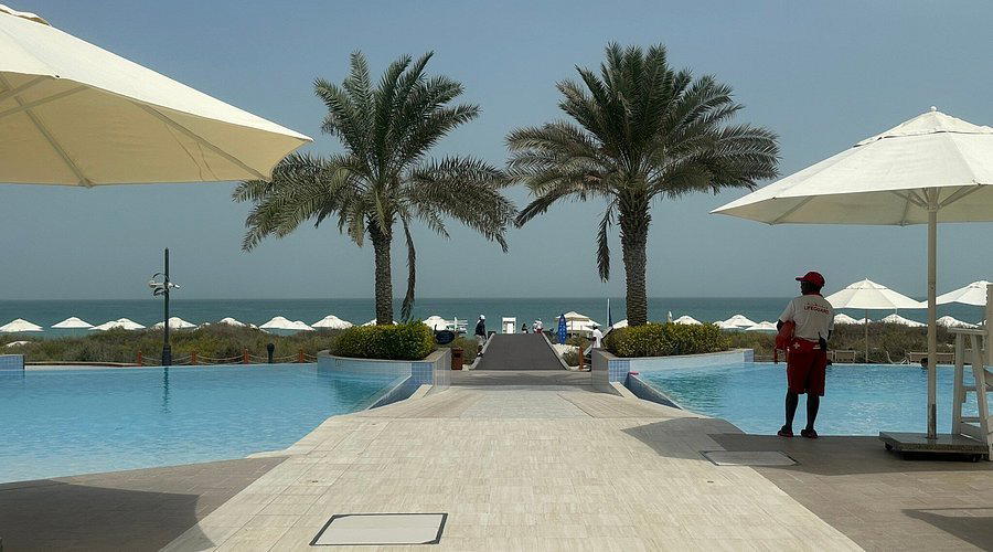 The Pool Avenue bar in Abu Dhabi