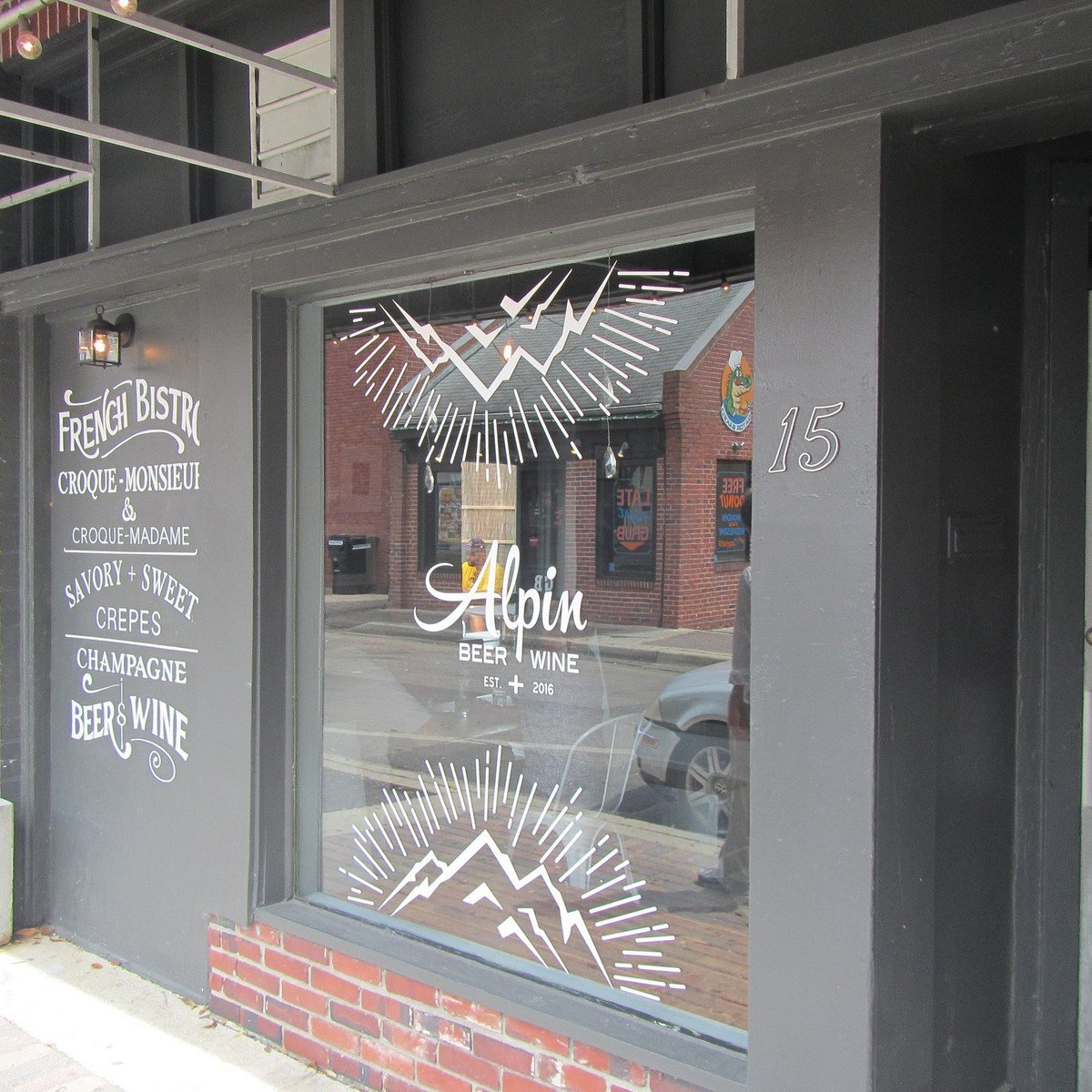 Alpin Bistro bar in Gainesville, United States