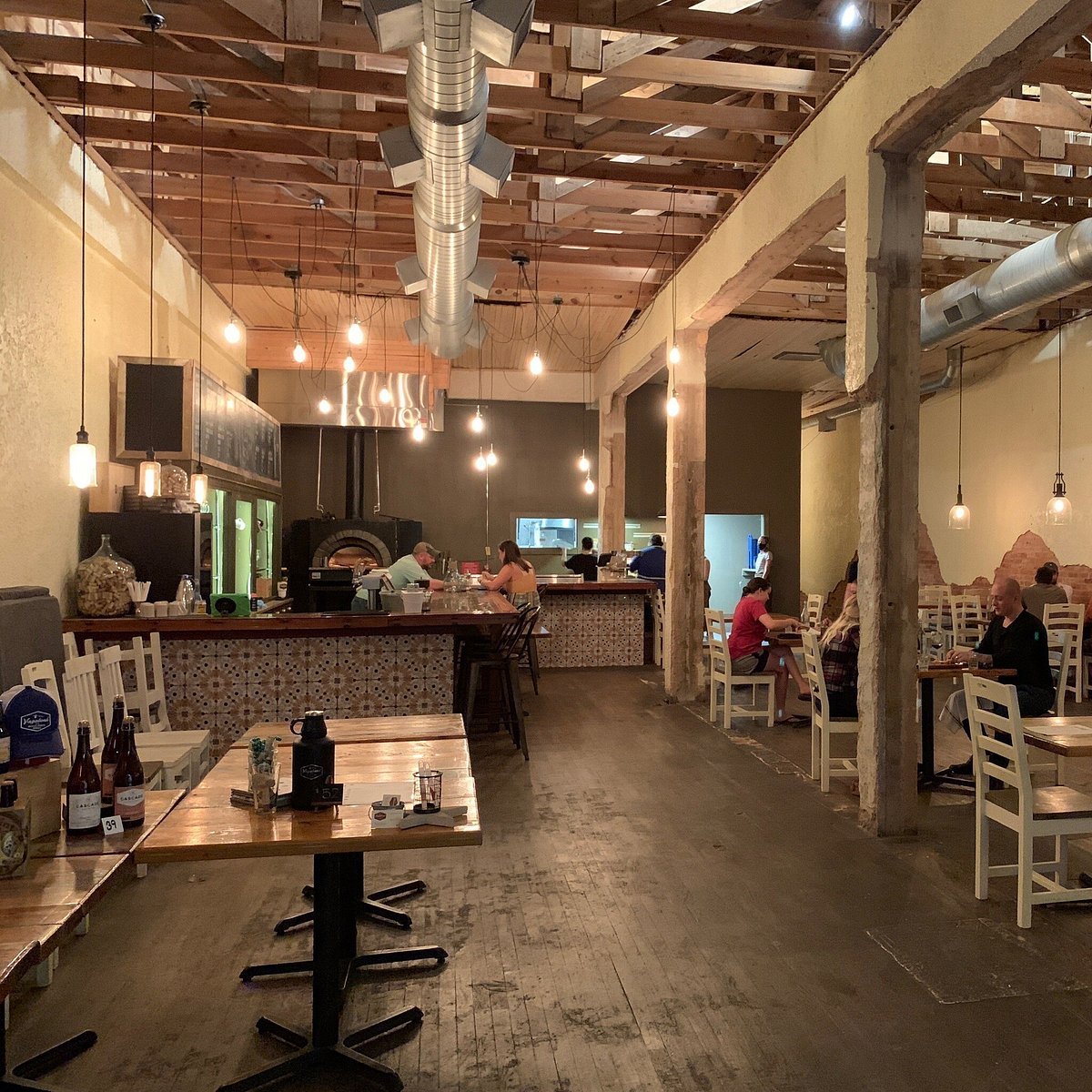Vagabond Pizza, Abilene, United States
