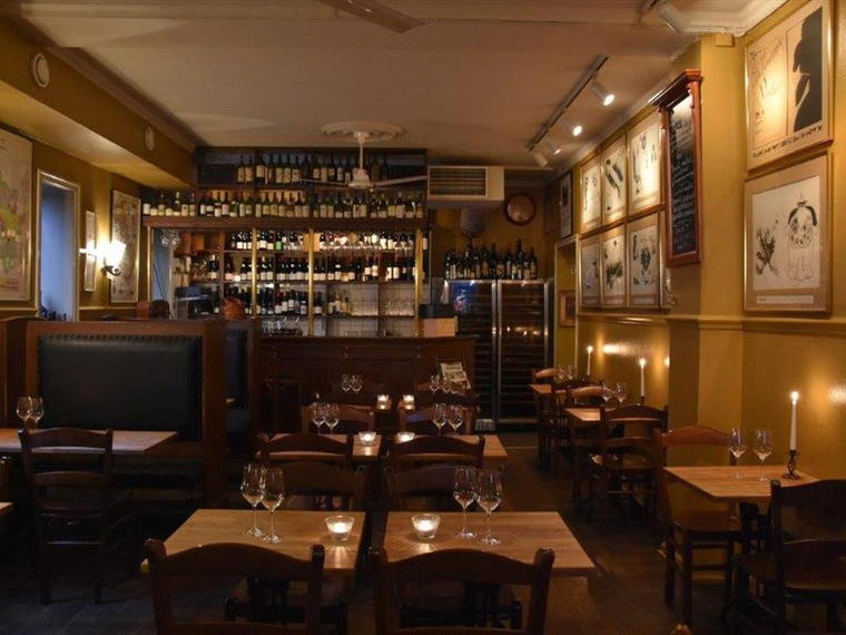 Markveien Mat & Vinhus og Vinbaren Dr. Kneipps, Oslo, Norway