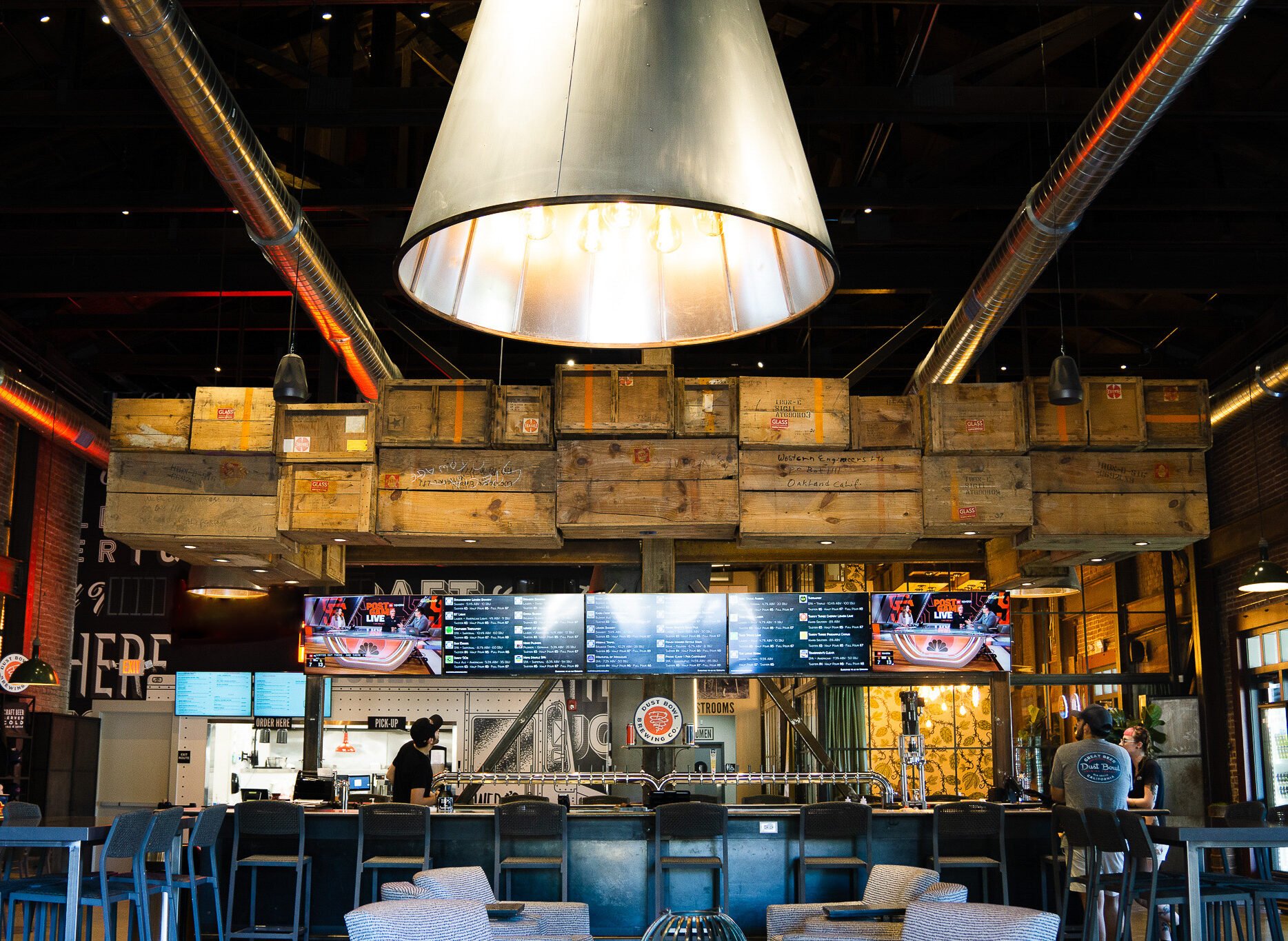 Dust Bowl Brewing Co. Old Town Tap House bar in Elk Grove, United States