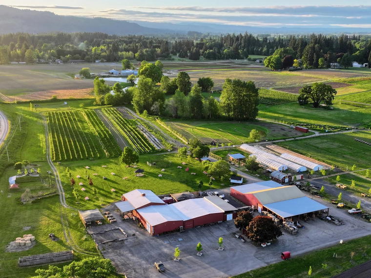 Topaz Farm, Portland, United States