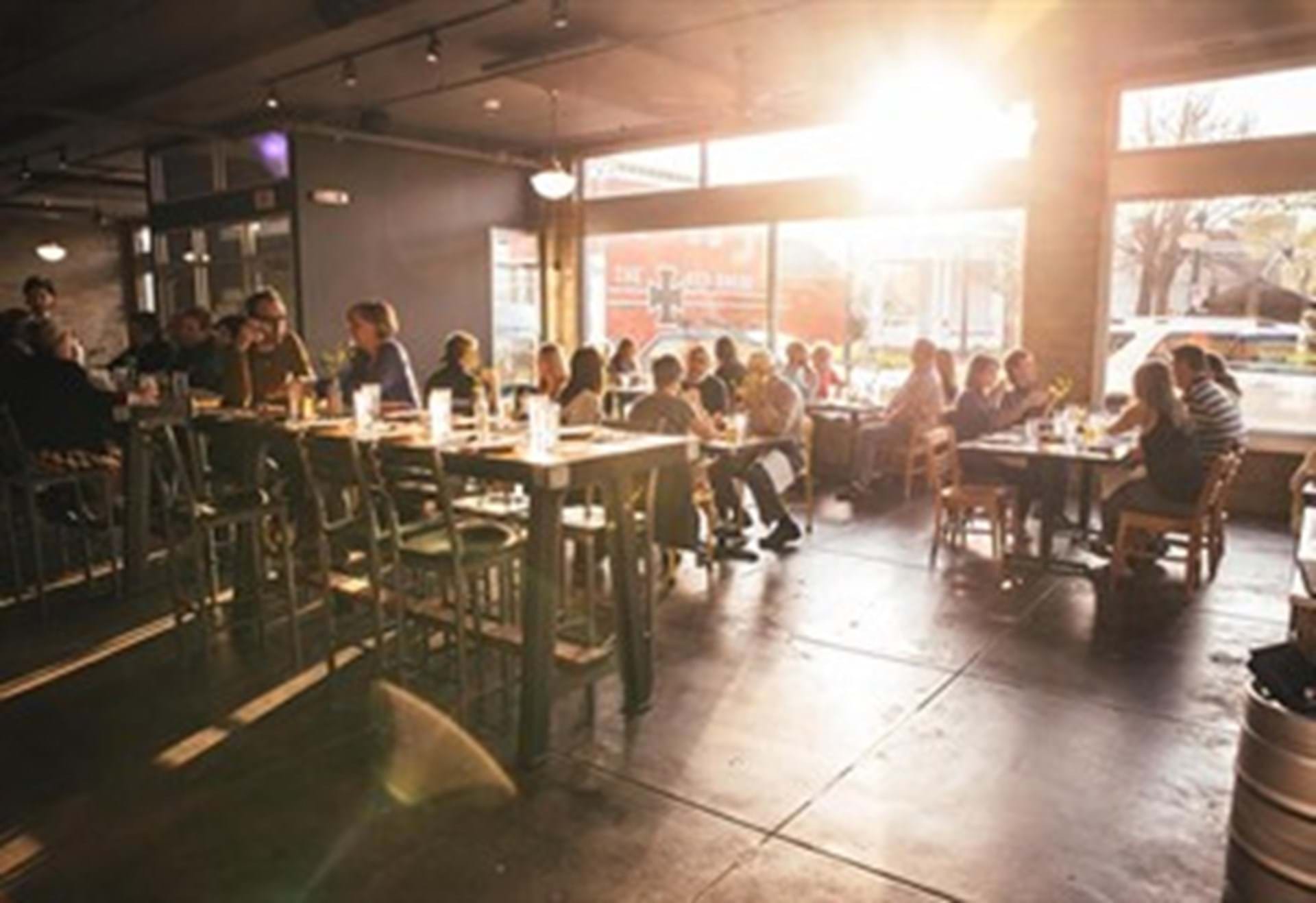 Lion Bridge Brewing Co. bar in Cedar Rapids, United States