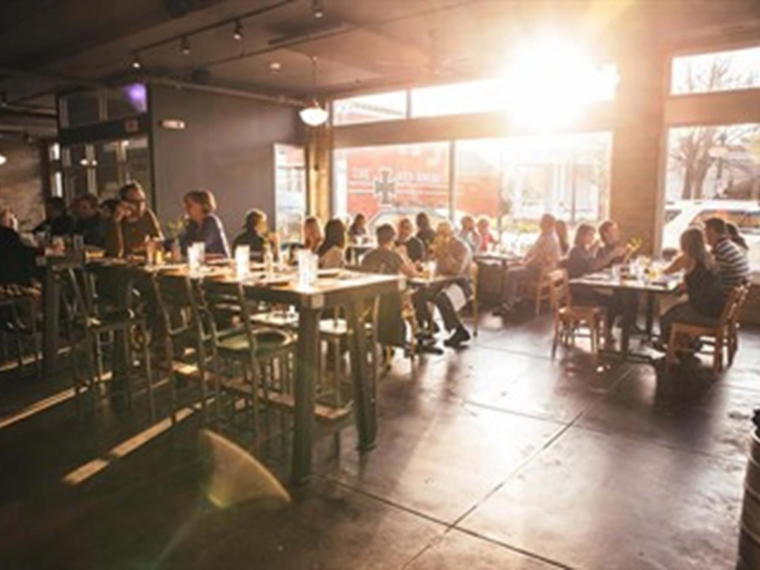 Lion Bridge Brewing Co., Cedar Rapids, United States