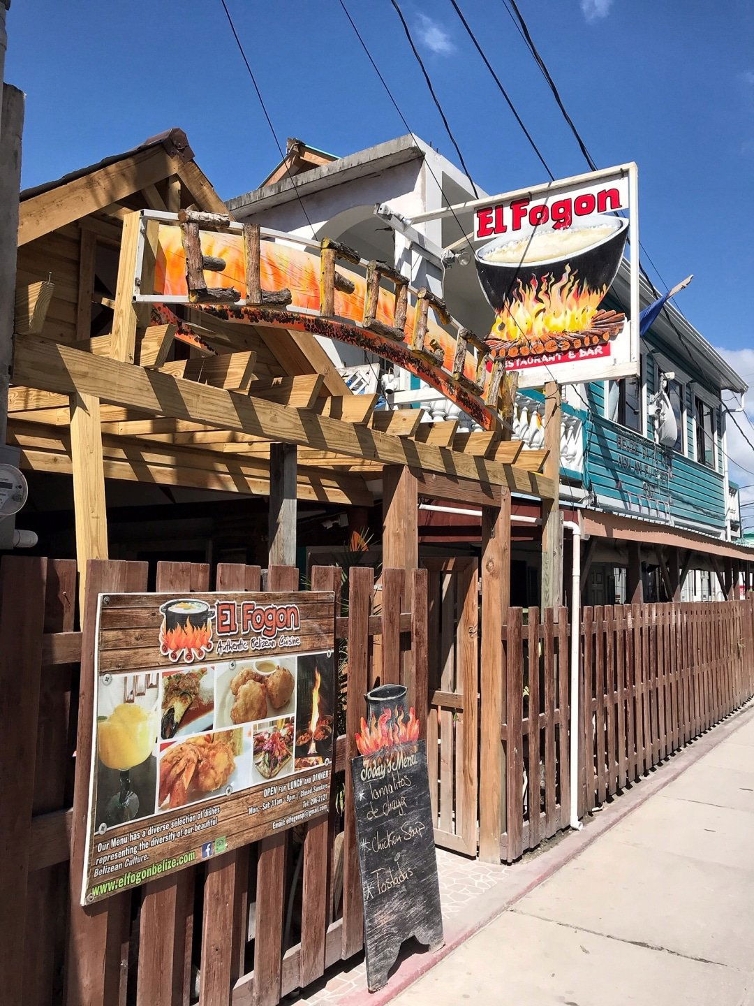 El Fogon Restaurant, Bar in San Pedro