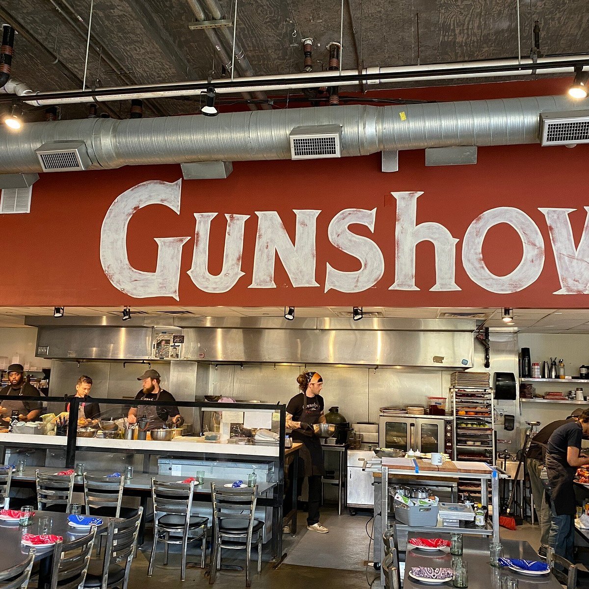Gunshow bar in Atlanta, United States