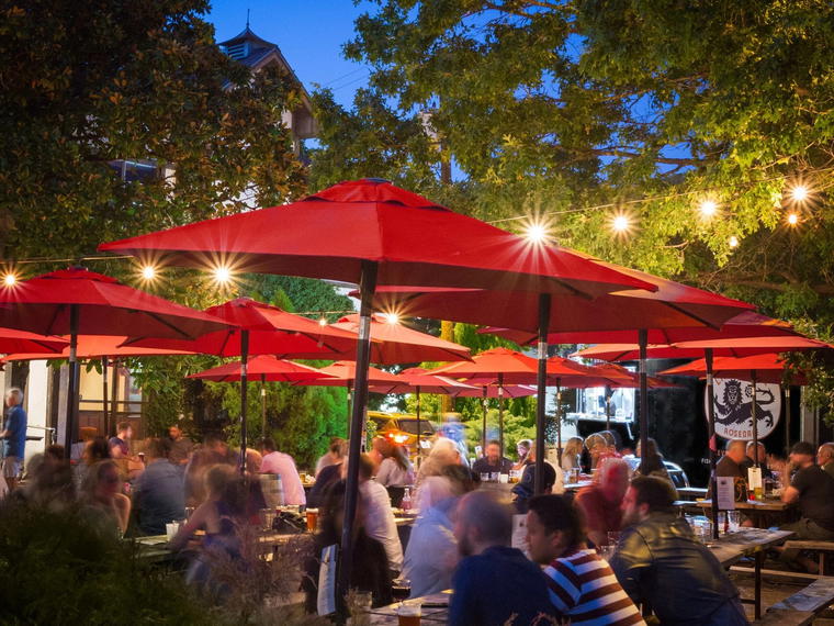 Draught House Pub & Brewery, Austin, United States