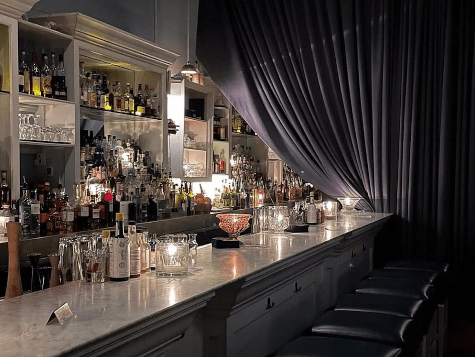 The Violet Hour bar in Chicago, United States