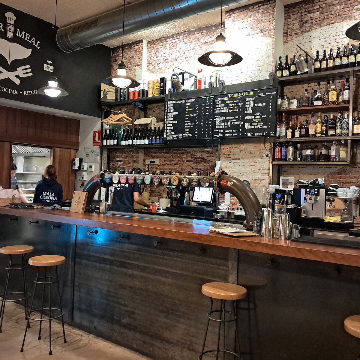 Mala Gissona Brewery, Bar in Ugaldetxo