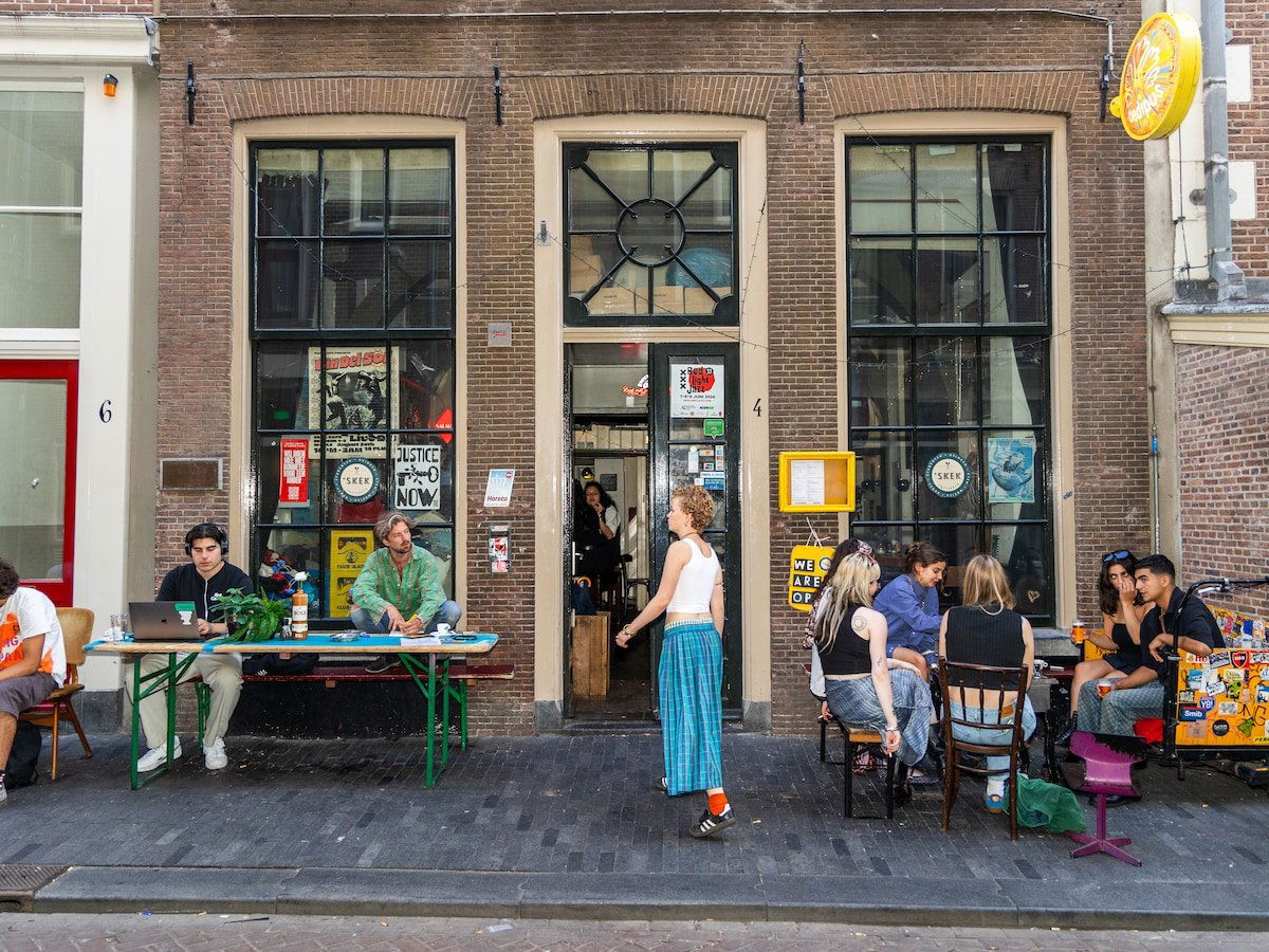 Cultureel Eetcafé 'Skek, Bar in Amsterdam