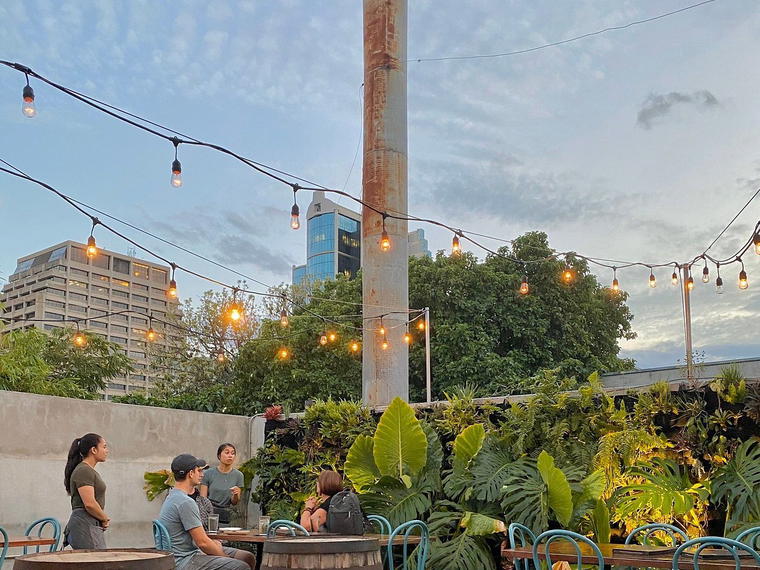 The Tchin Tchin! Bar, Urban Honolulu, United States